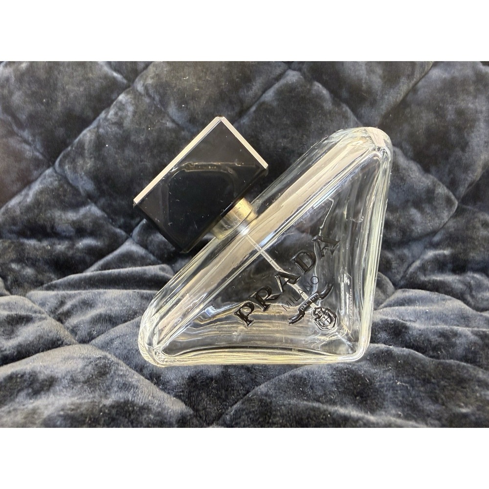 EMPTY PRADA Beauty Eau de Parfum Spray, 1.6 oz ( 50ml )
